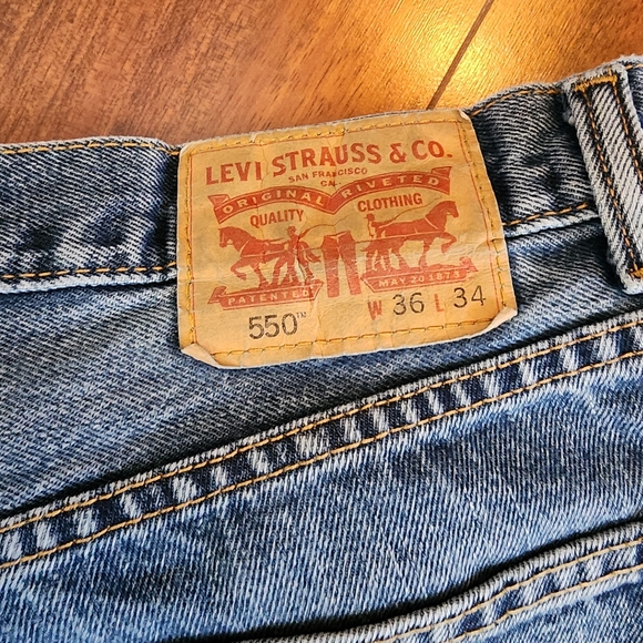 550™ RELAXED FIT MEN'S JEANS - Picture 7 of 8